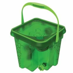 WHAM-O FOAM PARTY BUCKET -Mathematics Shop 032187619492 2